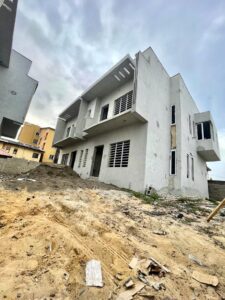 SIGNATURE POINT DUPLEX 4 BED SEMI DETACHED