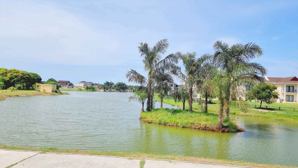 LAKOWE LAKES PLOTS