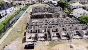 BLOOM RESIDENCES OSAPA BY STANDOUT/ MIJL