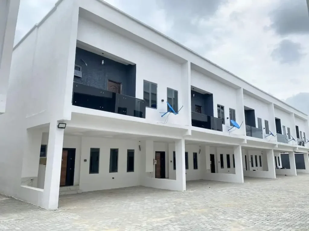 Empire terraces Ajah